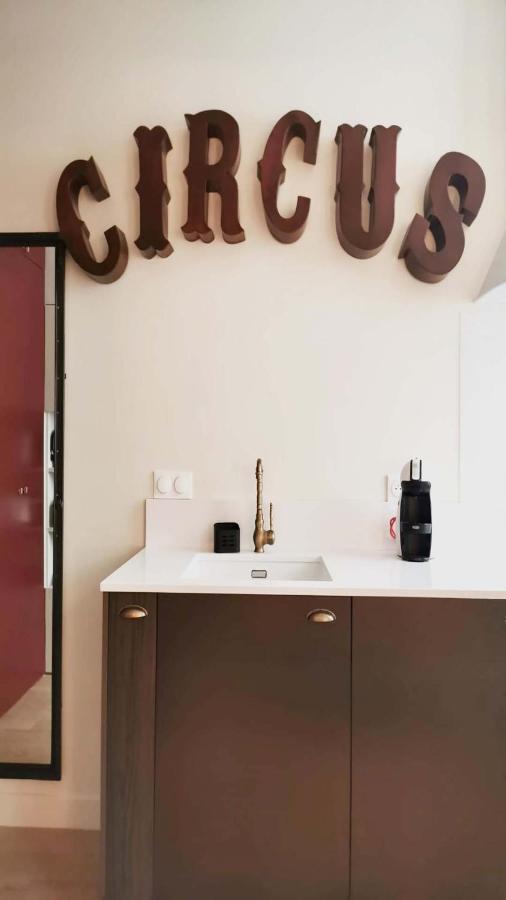 Charmant Studio A Paris 15 A Proximite Tour Eiffel المظهر الخارجي الصورة
